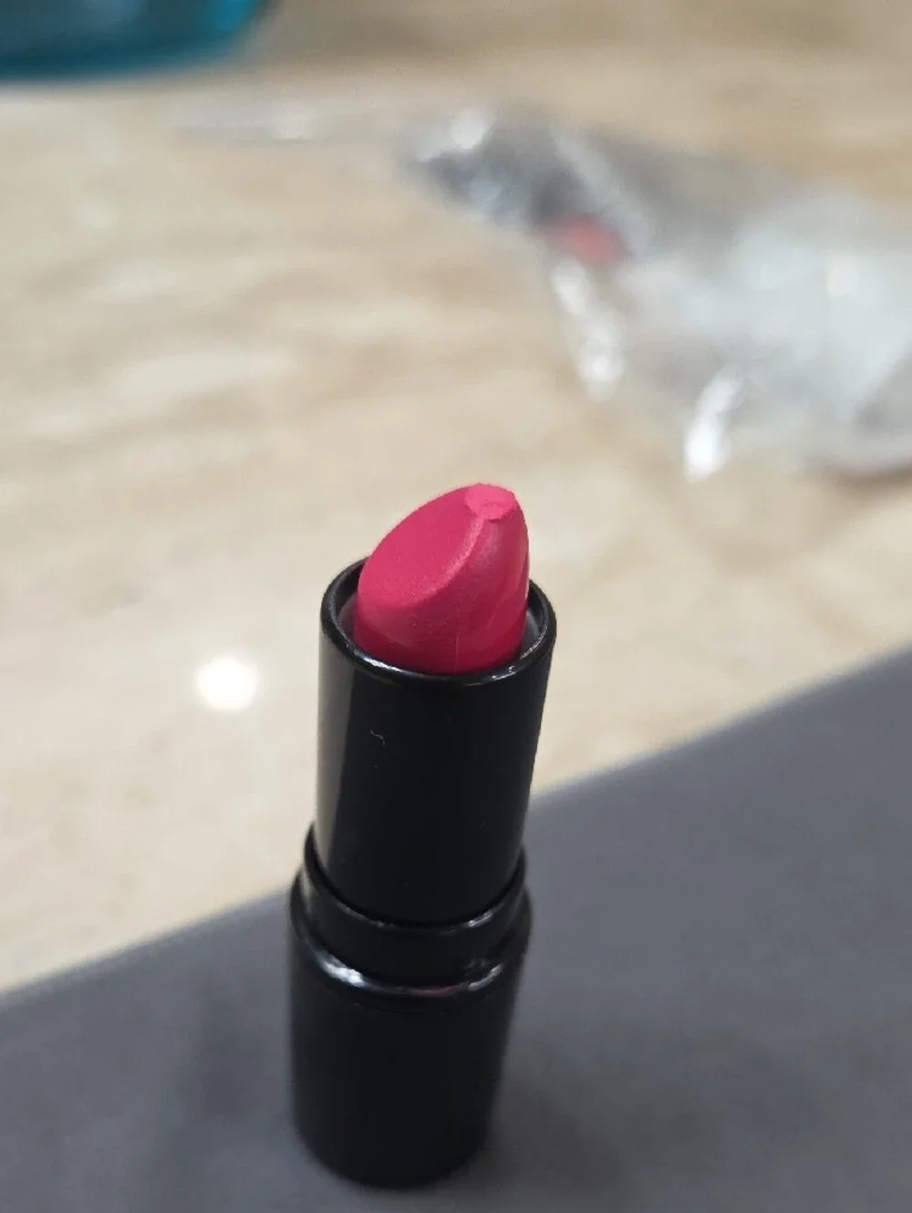 Makeup Revolution LipStick — Dazzle